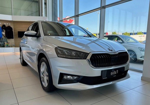 Skoda Fabia cena 92650 przebieg: 4, rok produkcji 2024 z Imielin małe 92